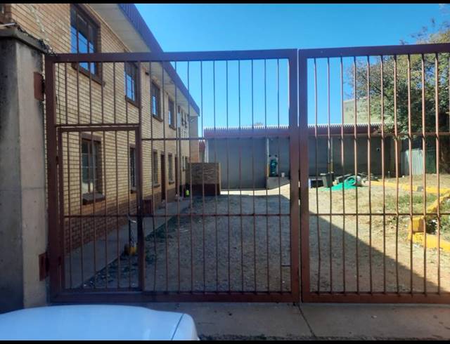 INDUSTRIAL FOR SALE IN WALTLOO